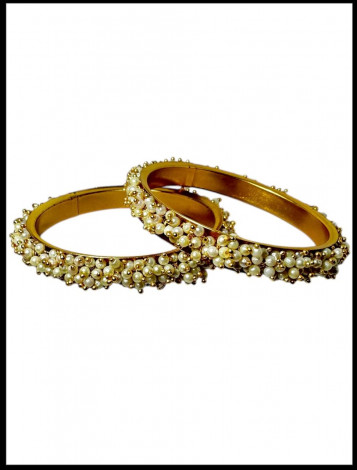 Pearl Brass Bangle (FBK15)