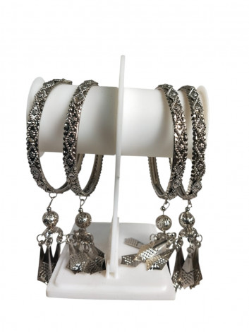 Silver Brass Latkan Bangle (BRC04)